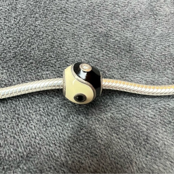 RETIRED Pandora Yin Yang Bead - Picture 3 of 3
